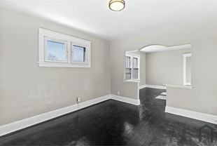 5415 Hamilton Ave - Photo 1 of 1