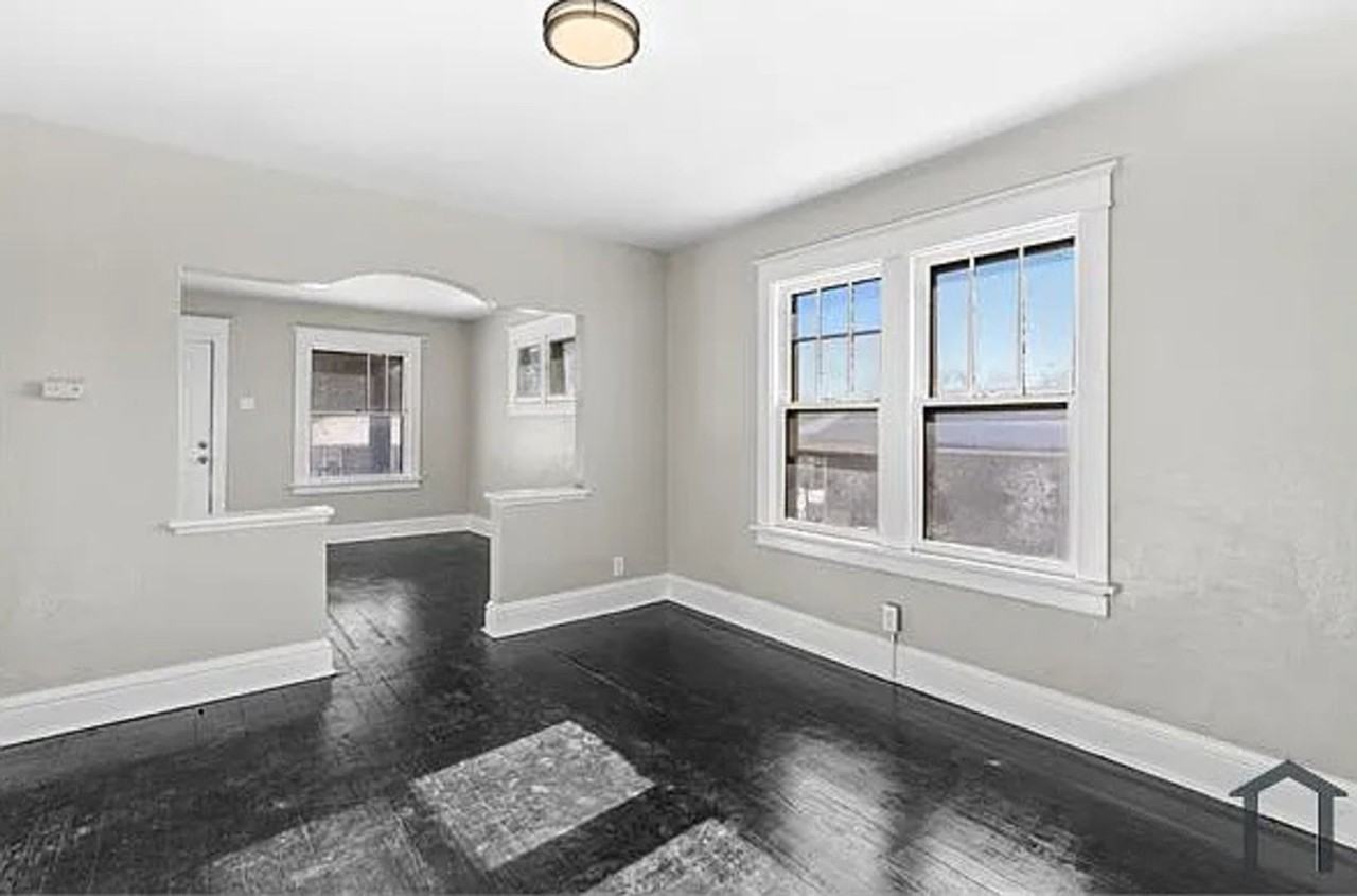 5415 Hamilton Avenue - Photo 7 of 21