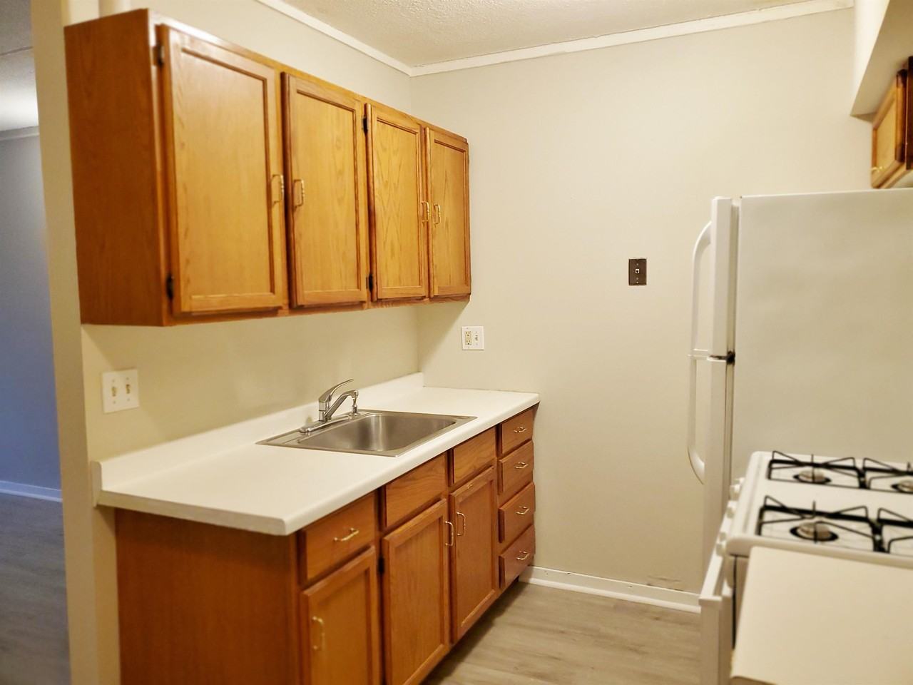 Bryant 3512 - BP - Photo 5 of 7