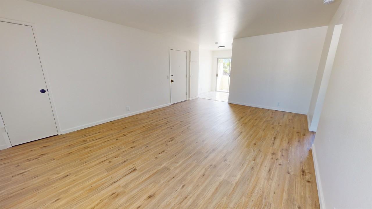 CA-0375 {715 Mary Street} T.I.C - Photo 2 of 31