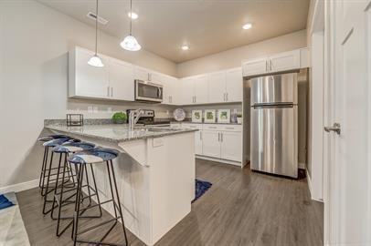 Bldg 03: Unit 102 Type 2: B - Photo 4 of 17