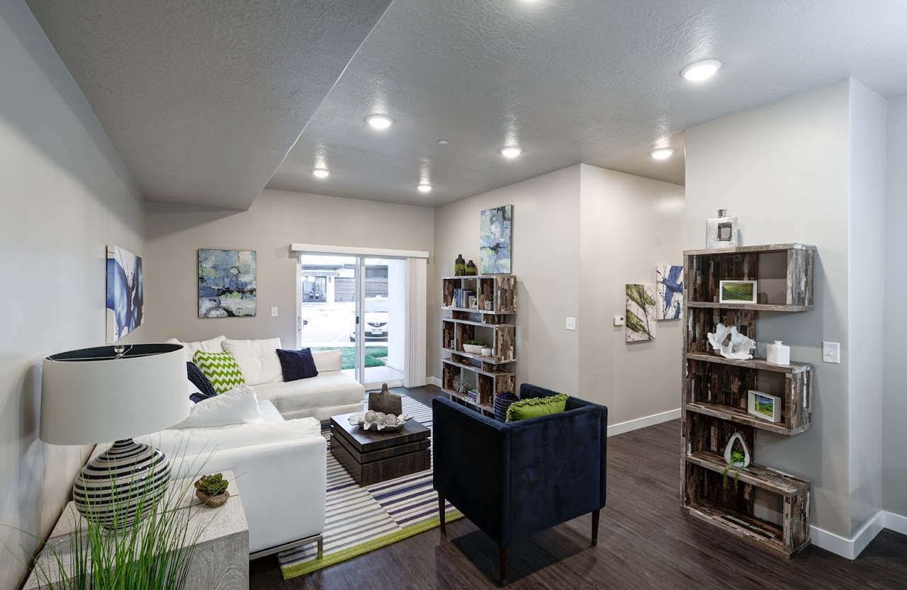 Vine Bldg 07: Unit 301 Type 3: Standard - Photo 3 of 22