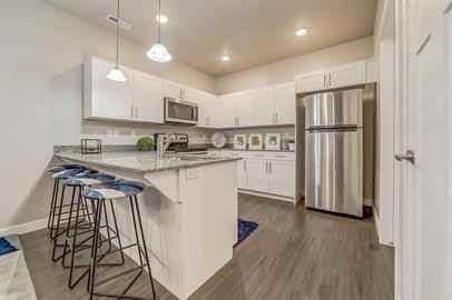 Vine Bldg 07: Unit 301 Type 3: Standard - Photo 5 of 22