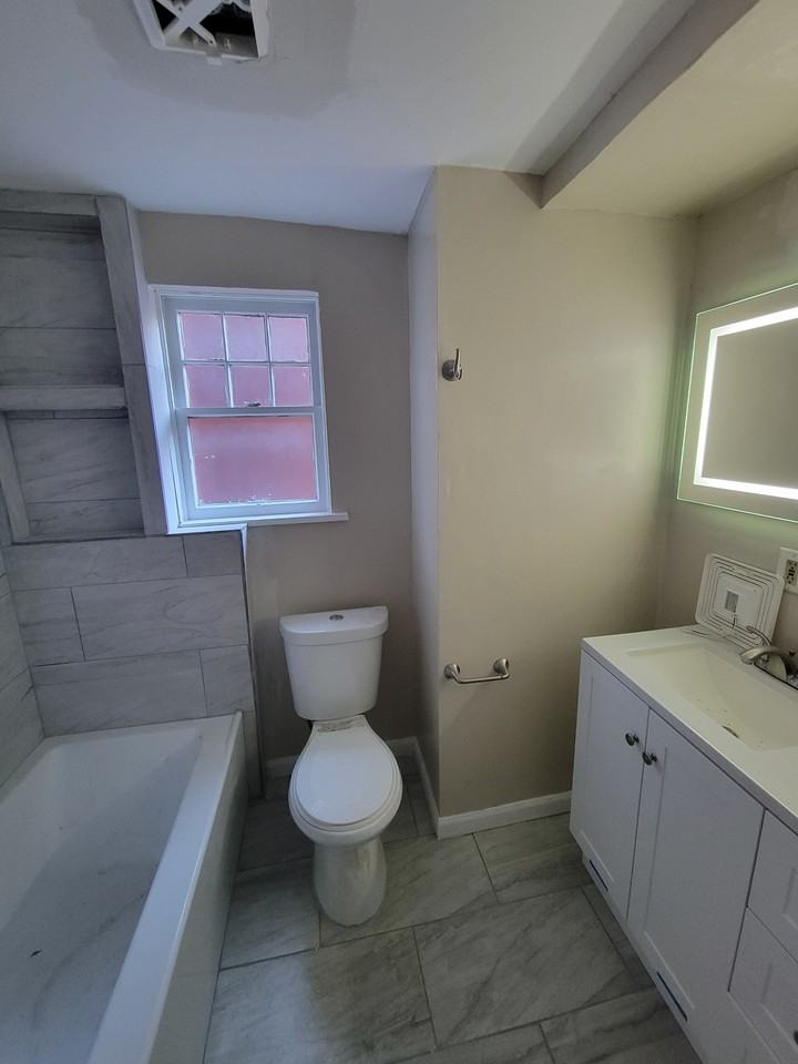 514 West North Avenue - Photo 2 of 13