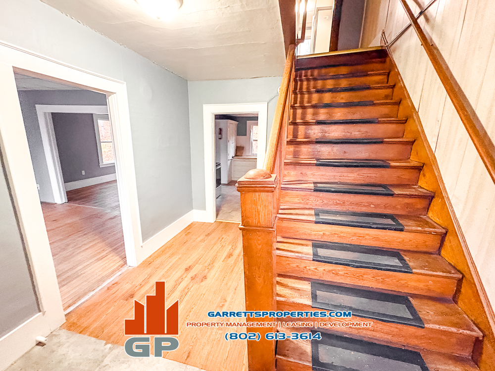 1 Bugbee Avenue - Photo 5 of 16