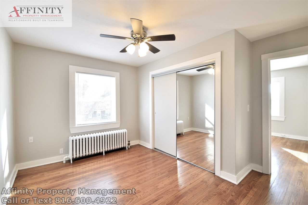 2026 Erie St - Photo 6 of 10