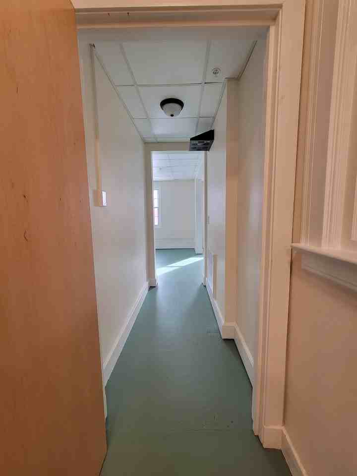 233 North Front Street - Photo 6 of 28