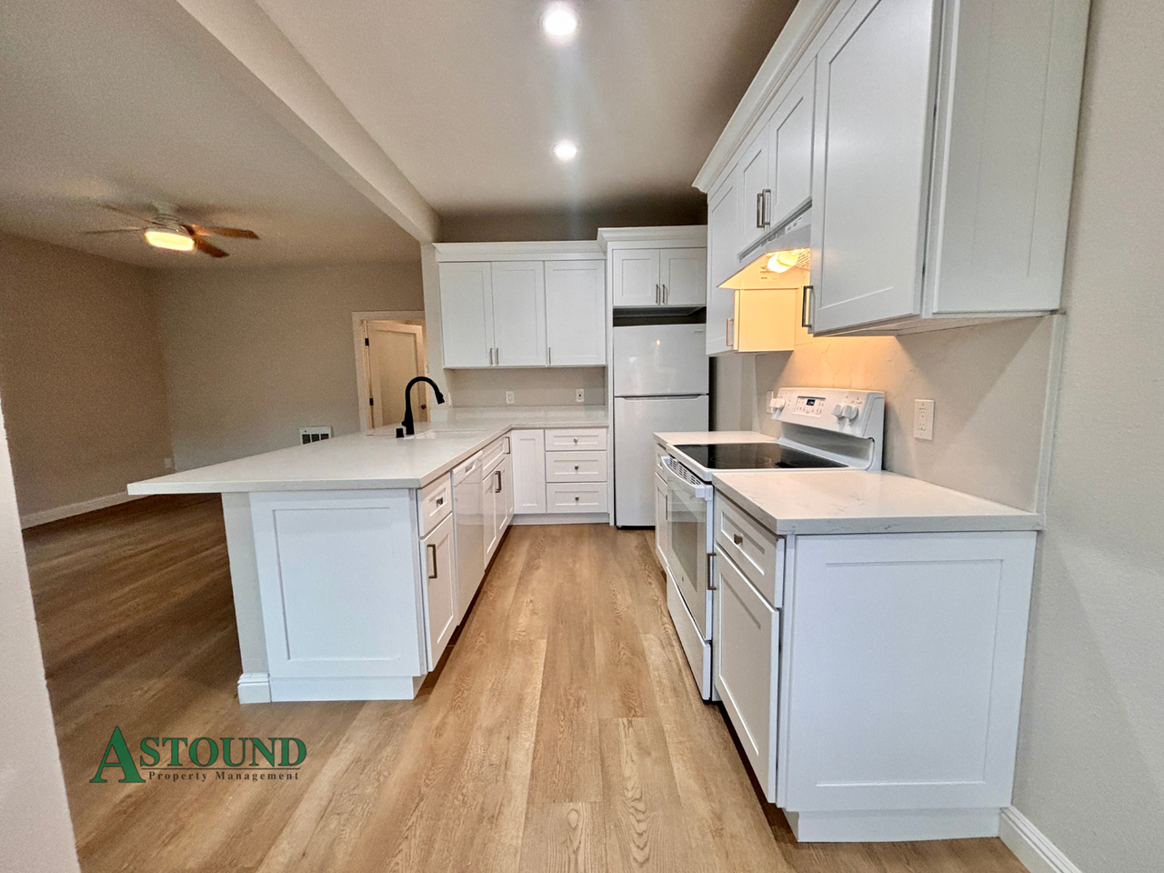 62 Oakes Boulevard - Photo 3 of 9