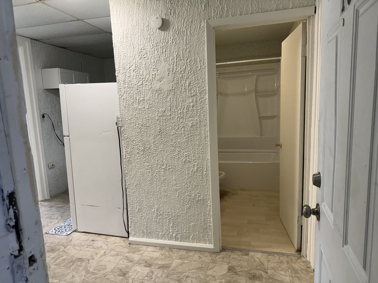 212-218 East 2nd Street - Photo 6 of 17