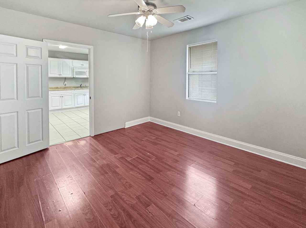 1331 Mehle Street - Photo 4 of 7