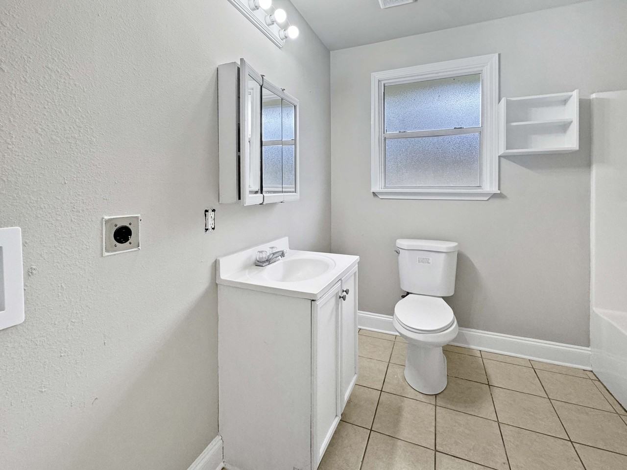 1331 Mehle Street - Photo 5 of 7