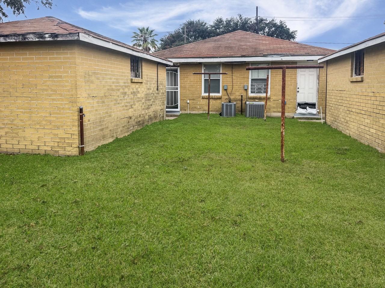 1331 Mehle Street - Photo 6 of 7