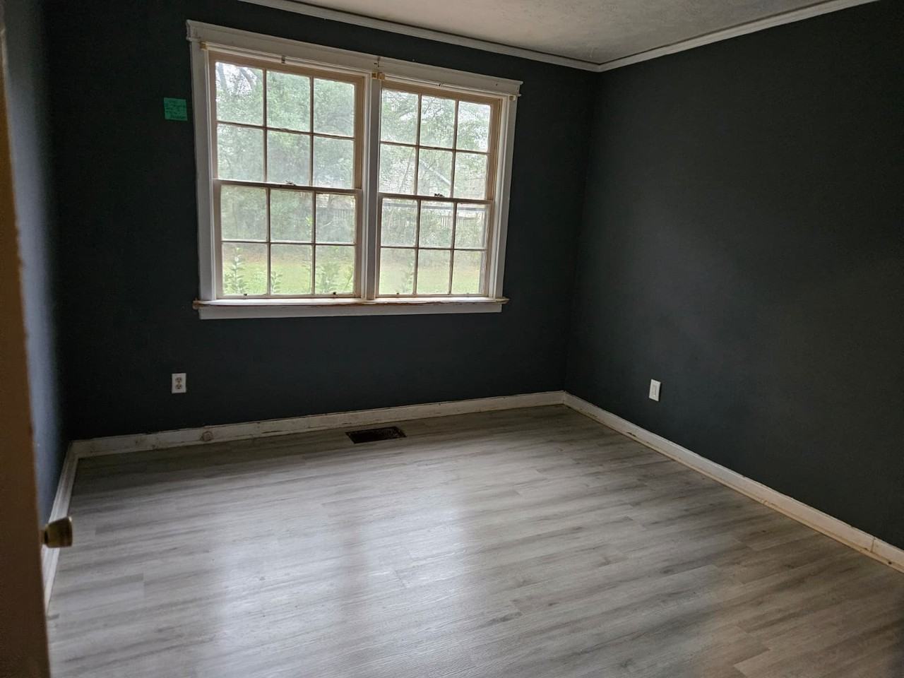 2216 Palmetto Street - Photo 3 of 7