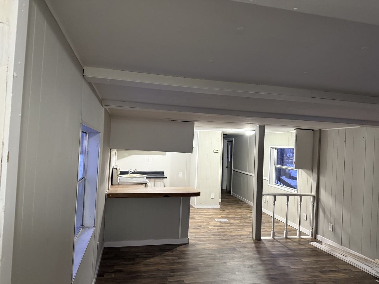 208 s 4th st - Photo 4 of 11