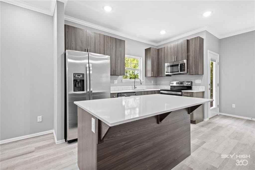 4083 West Sardinia Way - Photo 5 of 20