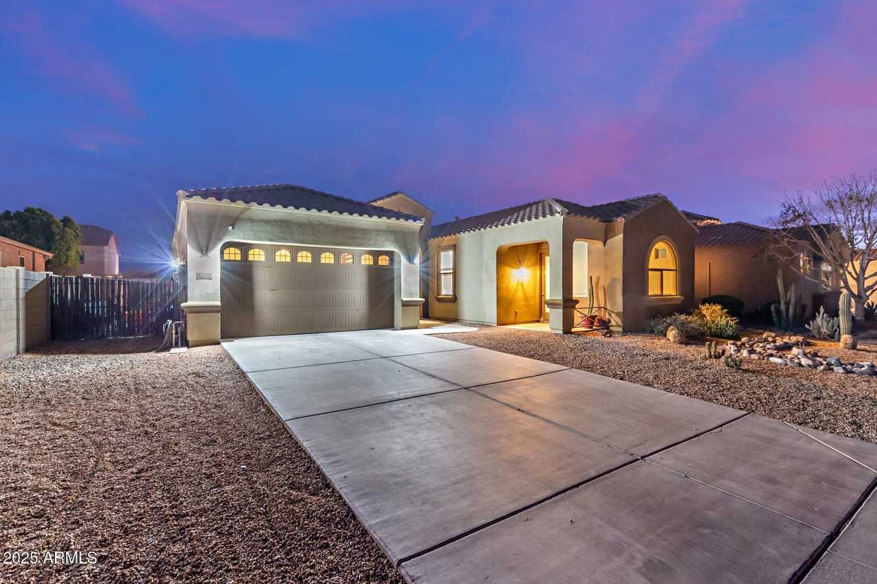 19675 E Oriole Way - Photo 2 of 50