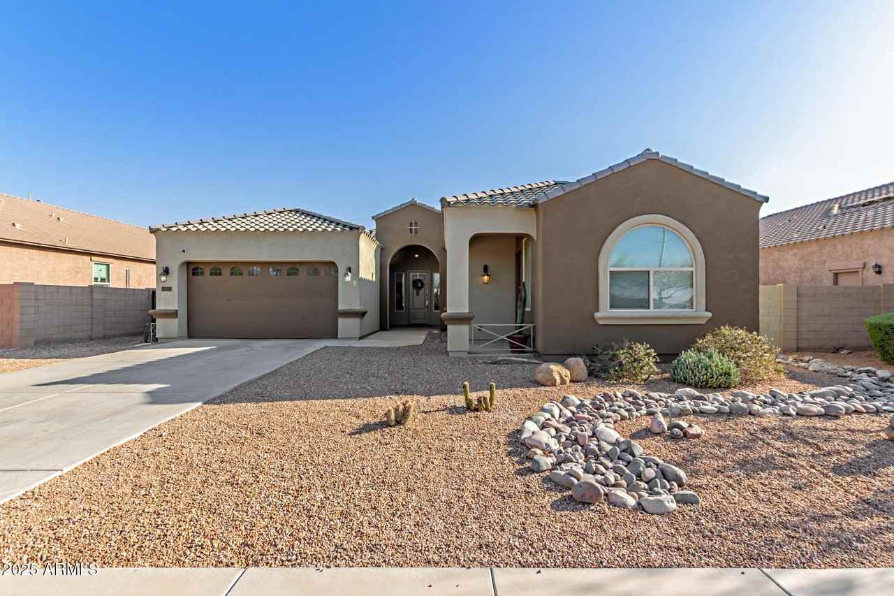 19675 E Oriole Way - Photo 4 of 50