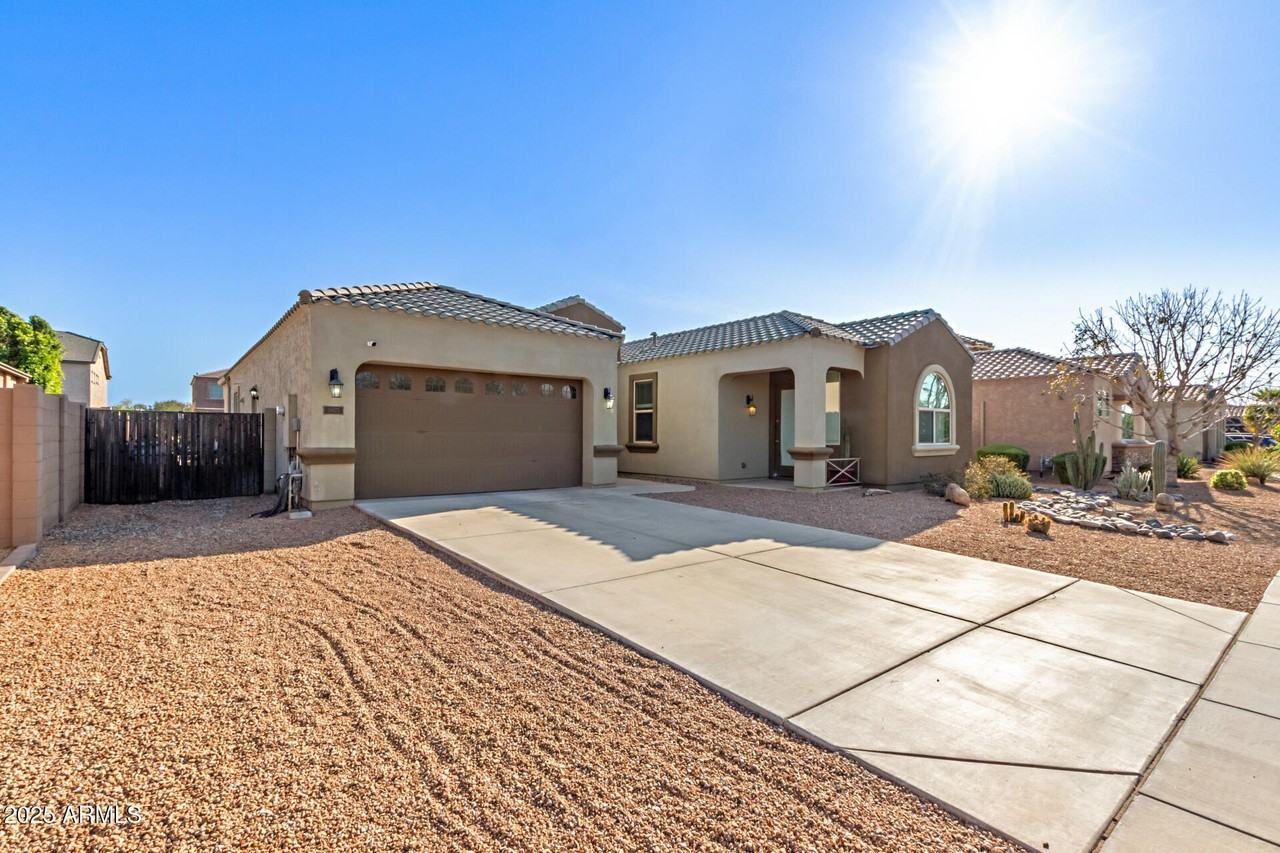 19675 E Oriole Way - Photo 5 of 50