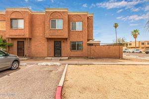 featured image of 4001 South 45th Street