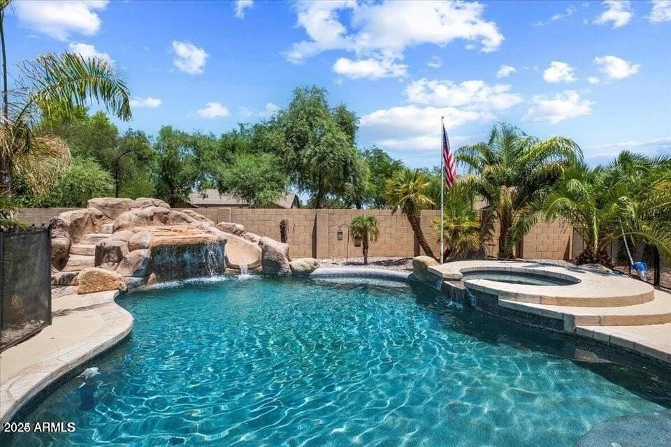 1842 East Kaibab Drive - Photo 2 of 36