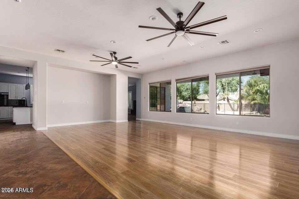 1842 East Kaibab Drive - Photo 5 of 36