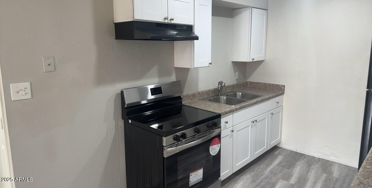 2034 West Cactus Road #C - Photo 2 of 10