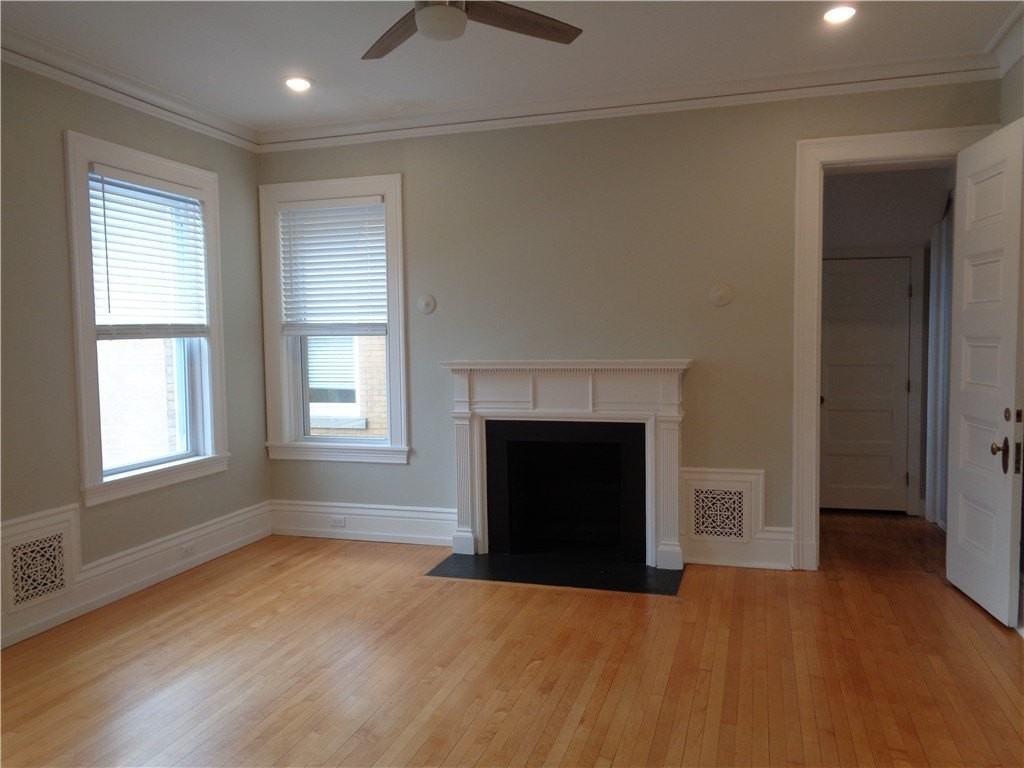 22 W 3rd St - Photo 4 of 10