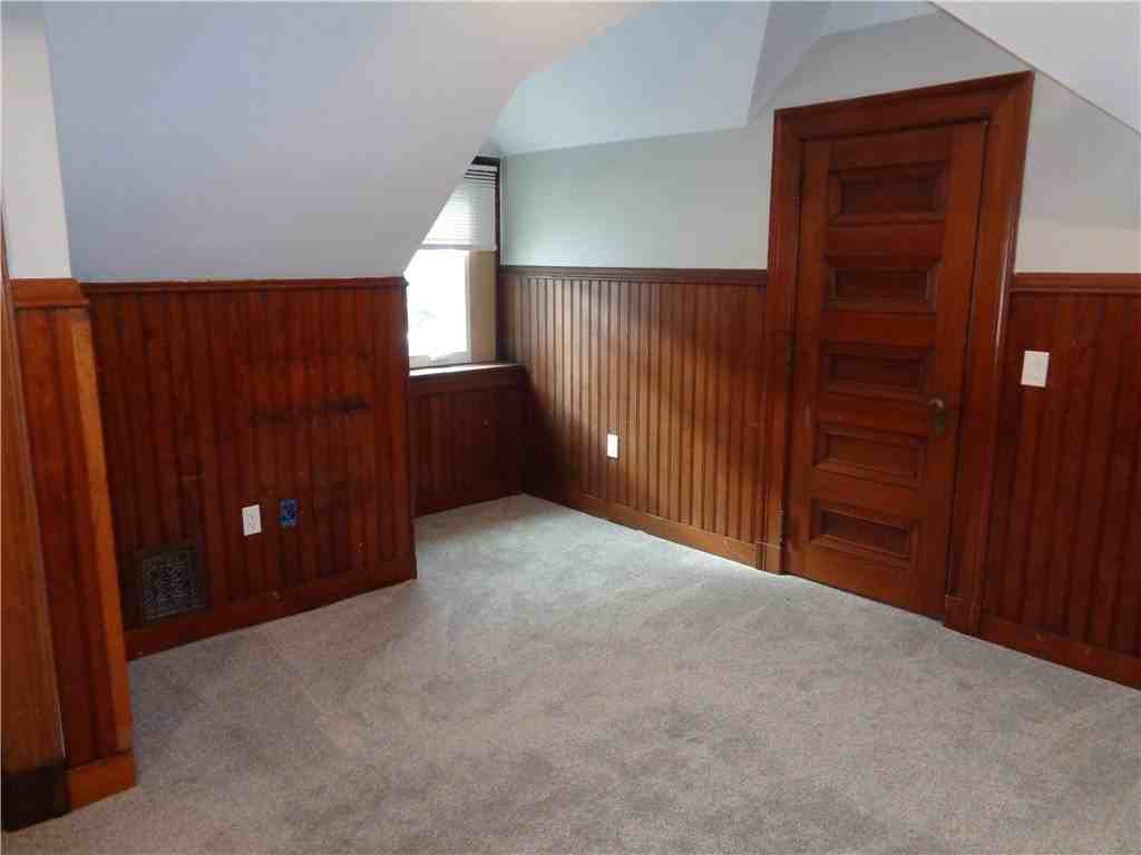 22 W 3rd St - Photo 6 of 10