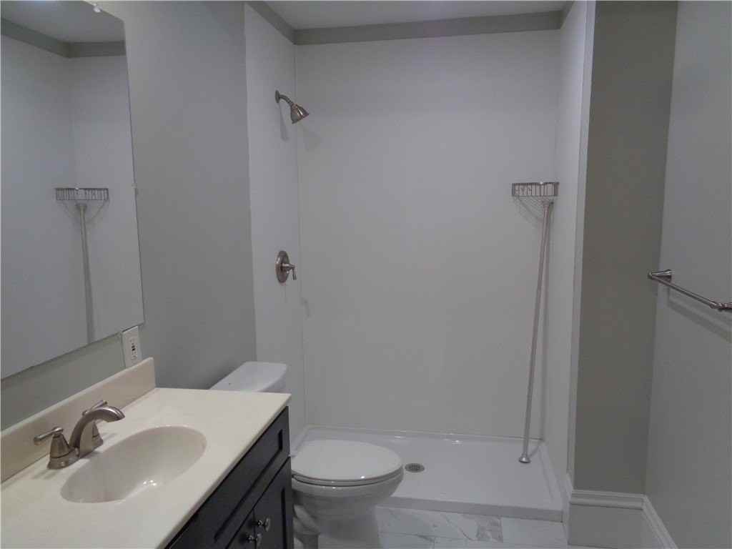 22 W 3rd St - Photo 7 of 10