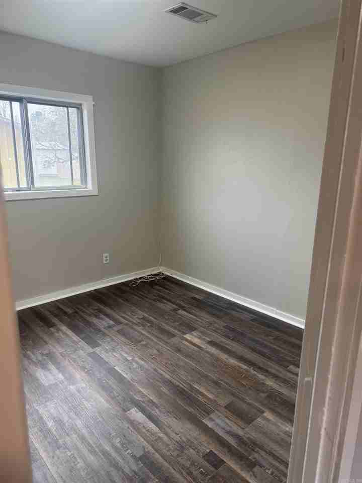 21407 Highway 365 N - Photo 6 of 9