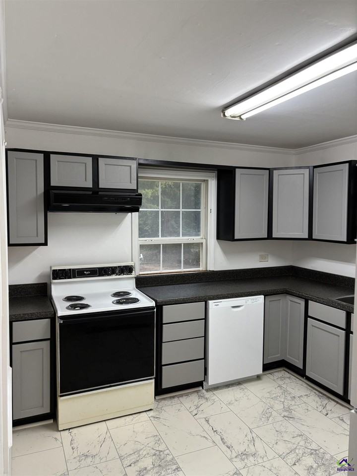 122 Tinker Blvd - Photo 6 of 17