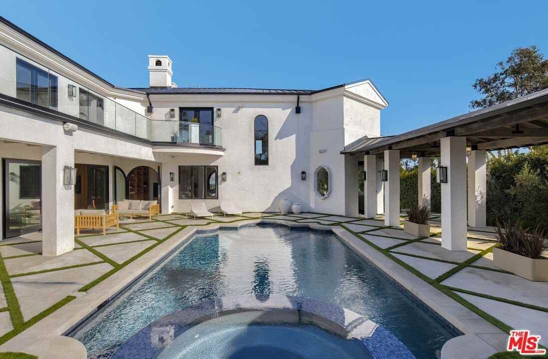 7052 Dume Drive - Photo 3 of 50