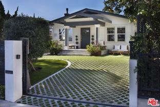 725 North Harvard Boulevard - Photo 1 of 1