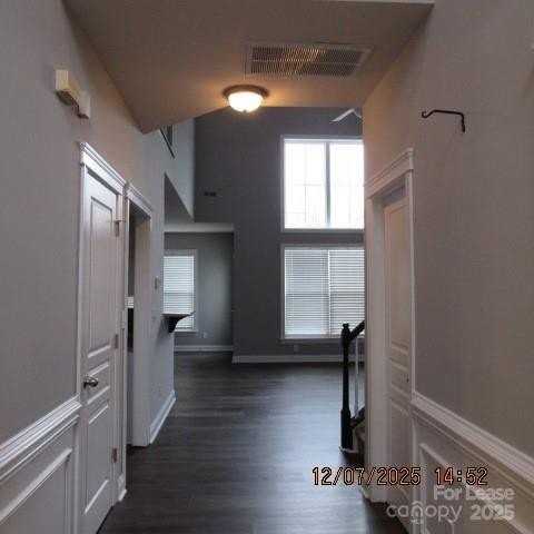 8520 Dargan Lane - Photo 2 of 19