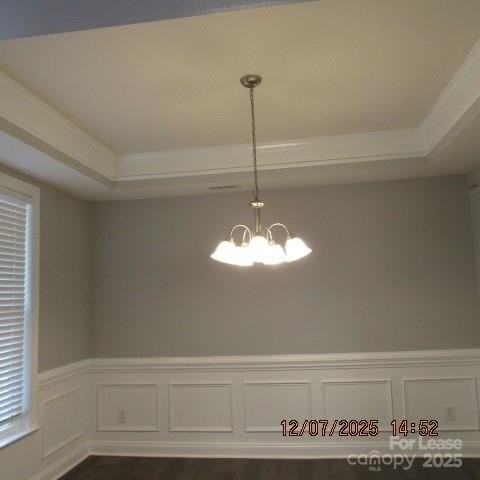 8520 Dargan Lane - Photo 7 of 19