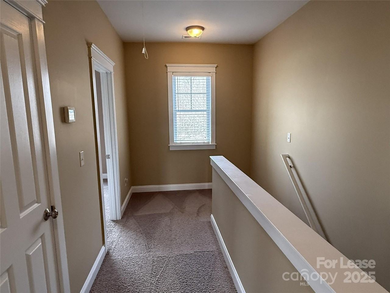 15211 Barnsbury Dr - Photo 7 of 17