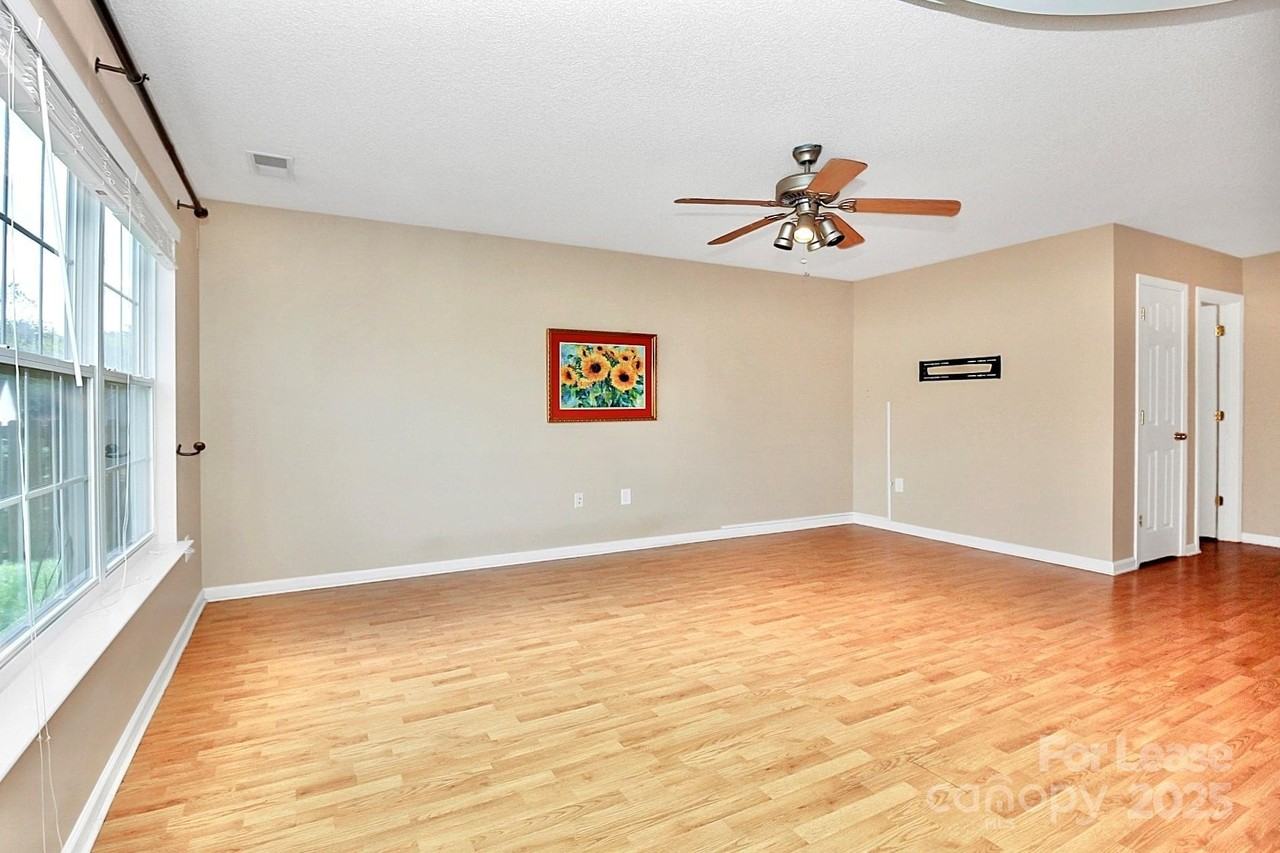 7115 Simbrah Way - Photo 5 of 35