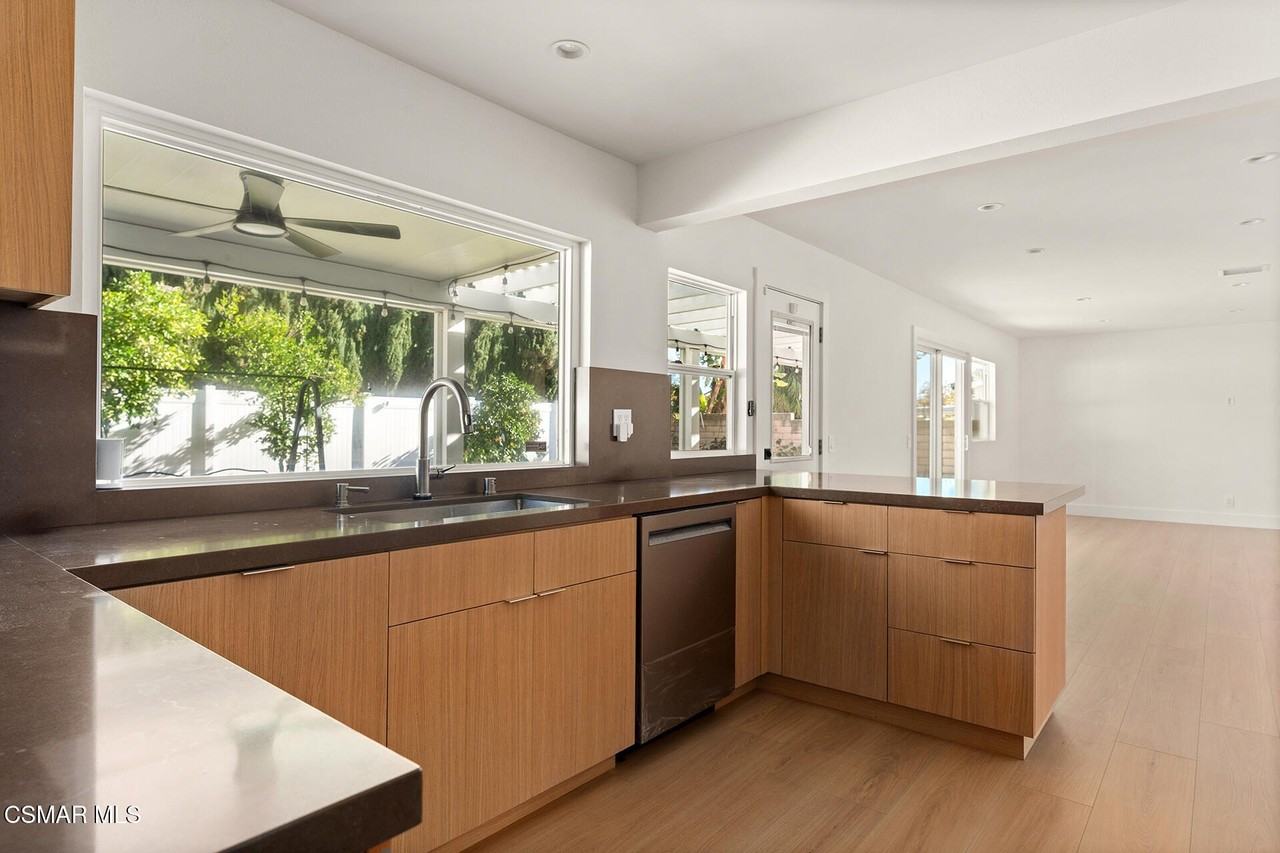 84 Sunnyvista Avenue - Photo 6 of 25