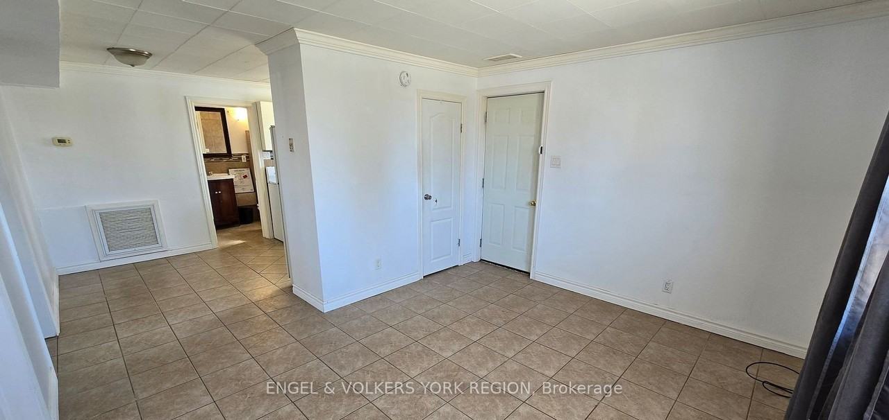 41 Essa Road S 2 - Photo 5 of 17