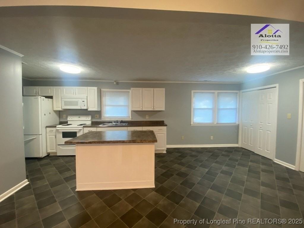 6527 Tareyton Rd - Photo 4 of 11