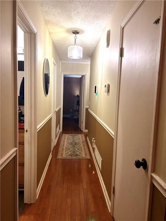 3842 Skyline Drive - Photo 6 of 8