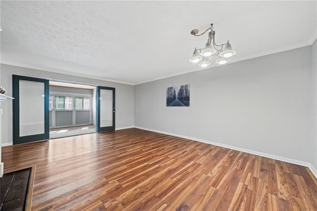 717 Beufort Circle - Photo 3 of 42