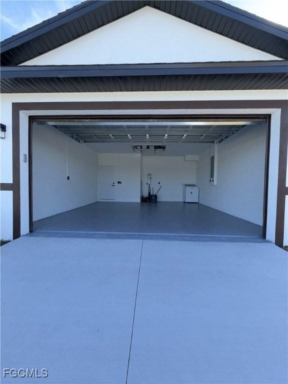 8033 Oakleaf Cir - Photo 4 of 28