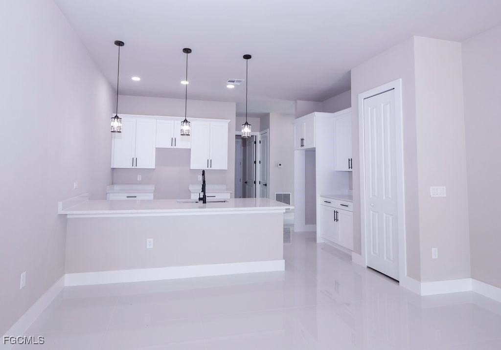 219 Greenbriar Boulevard - Photo 5 of 16