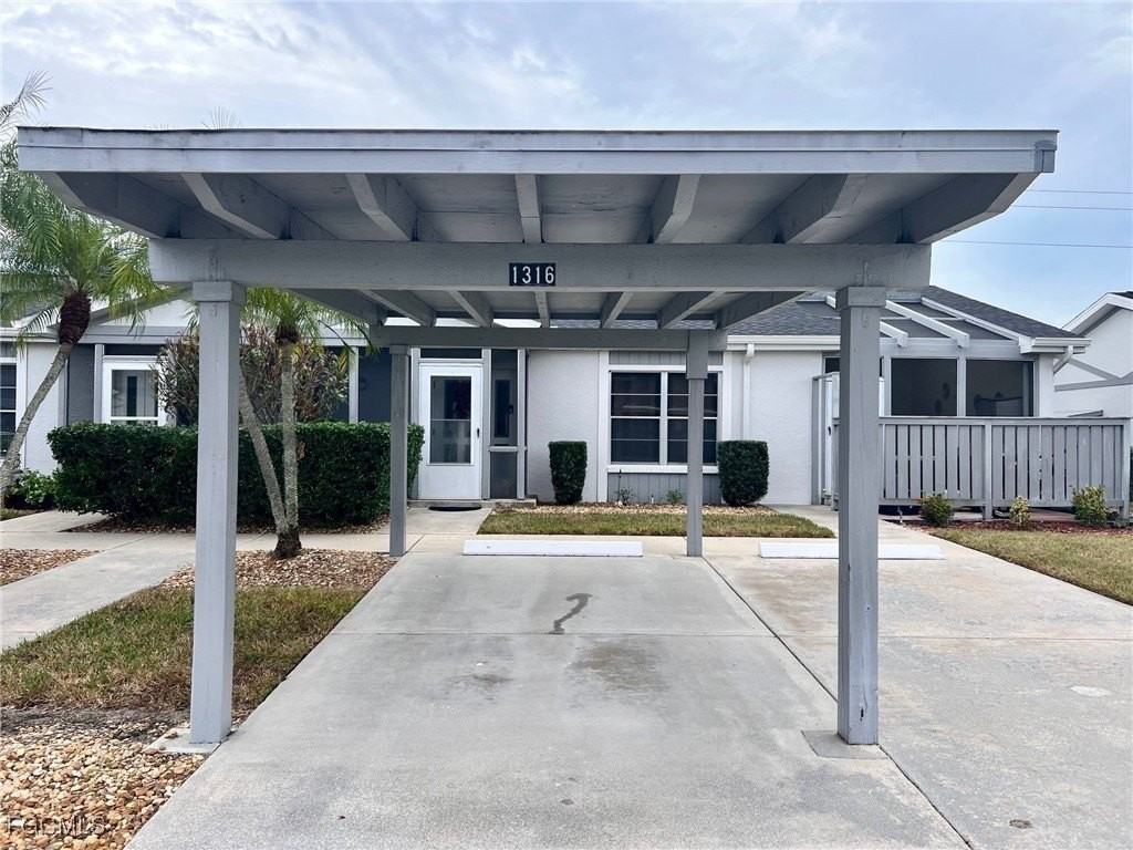 1316 Sandtrap Drive - Photo 2 of 22