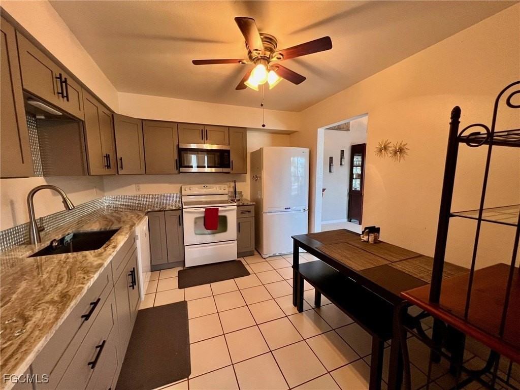 1316 Sandtrap Drive - Photo 5 of 22