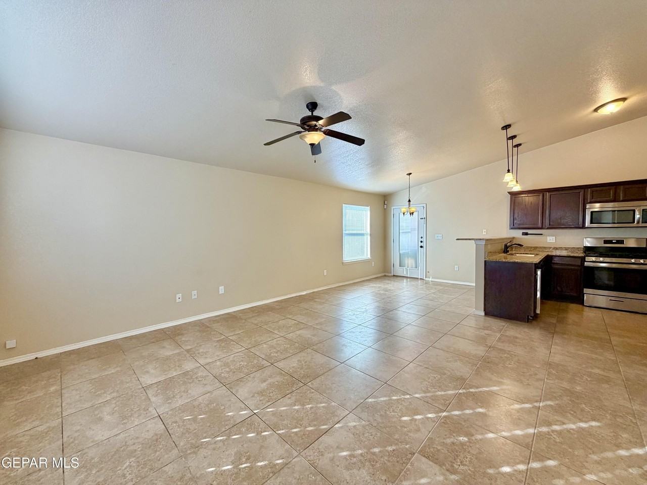 14213 Ranier Point Drive - Photo 5 of 27