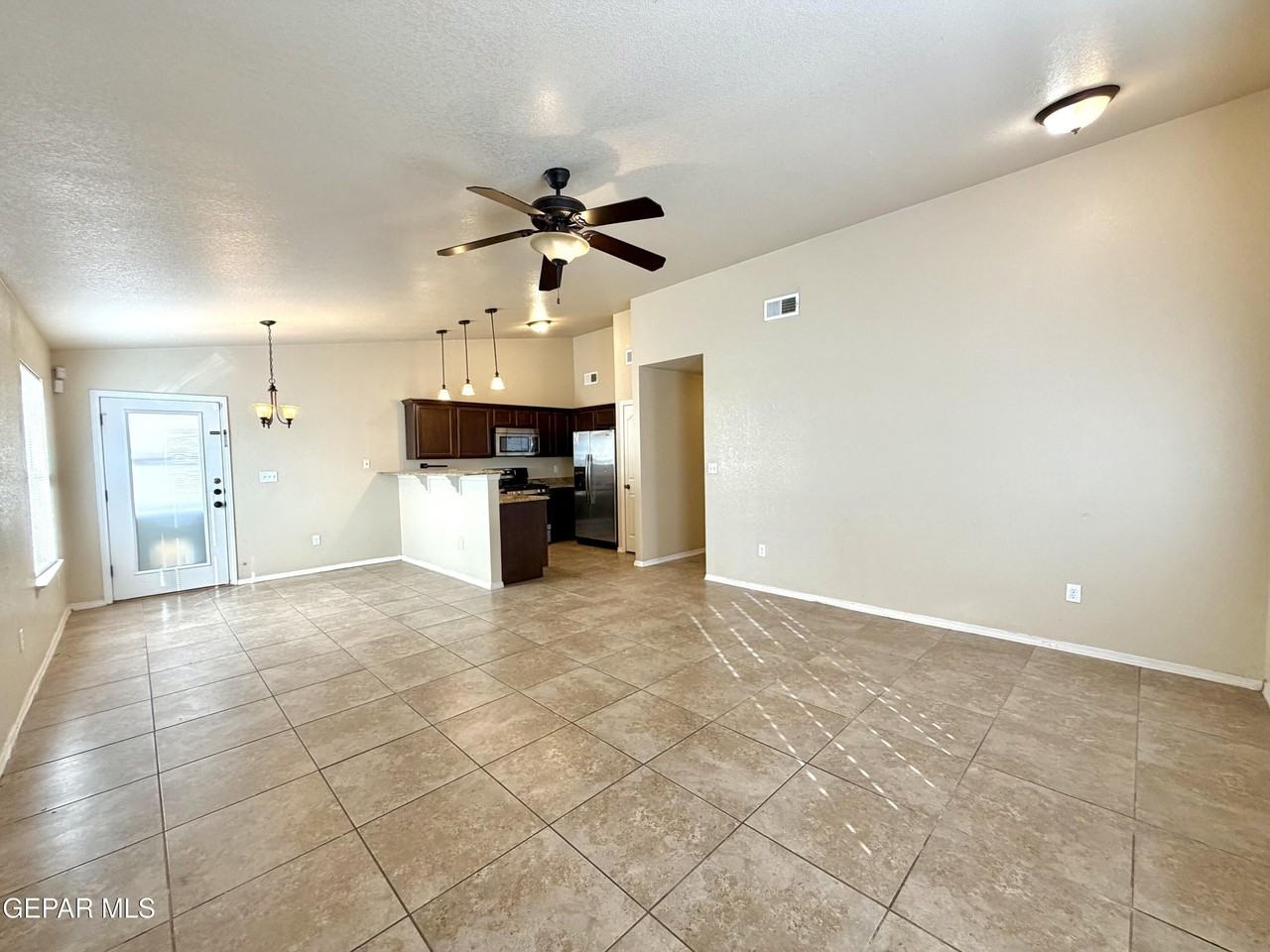 14213 Ranier Point Drive - Photo 6 of 27