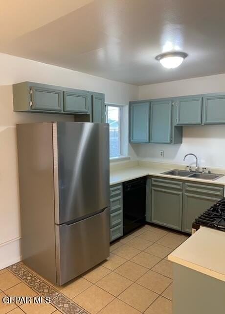 2808 Hawick Rd - Photo 4 of 18