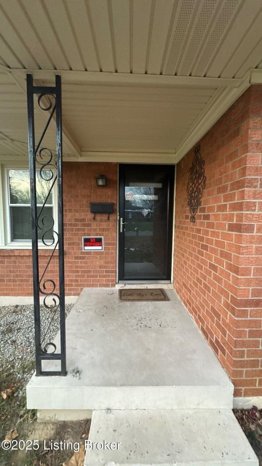 6001 Applegate Ln - Photo 2 of 28